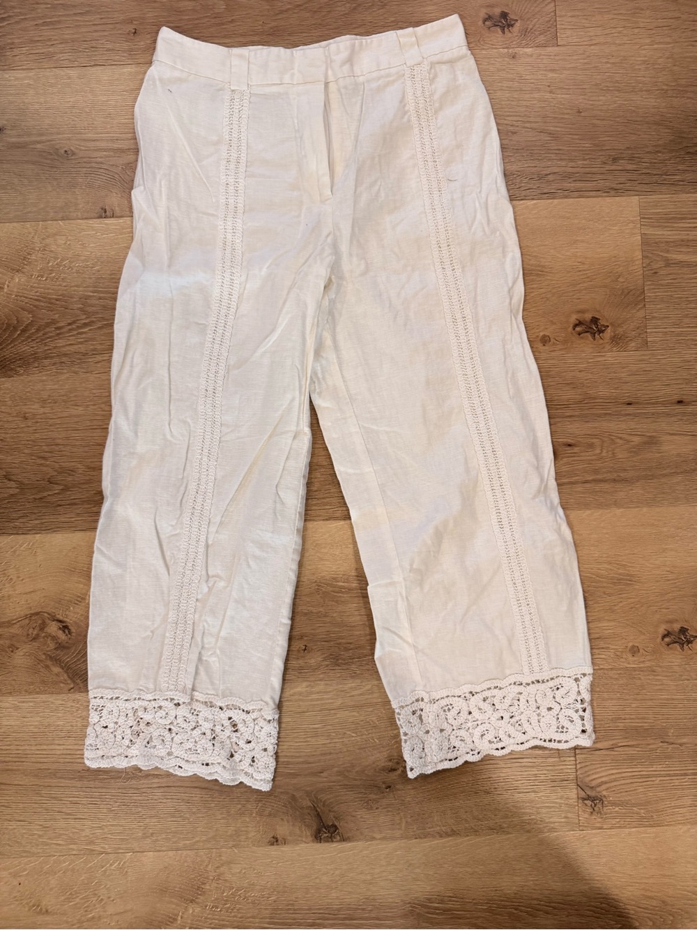 Zara White Cropped Crochet Hem Trousers